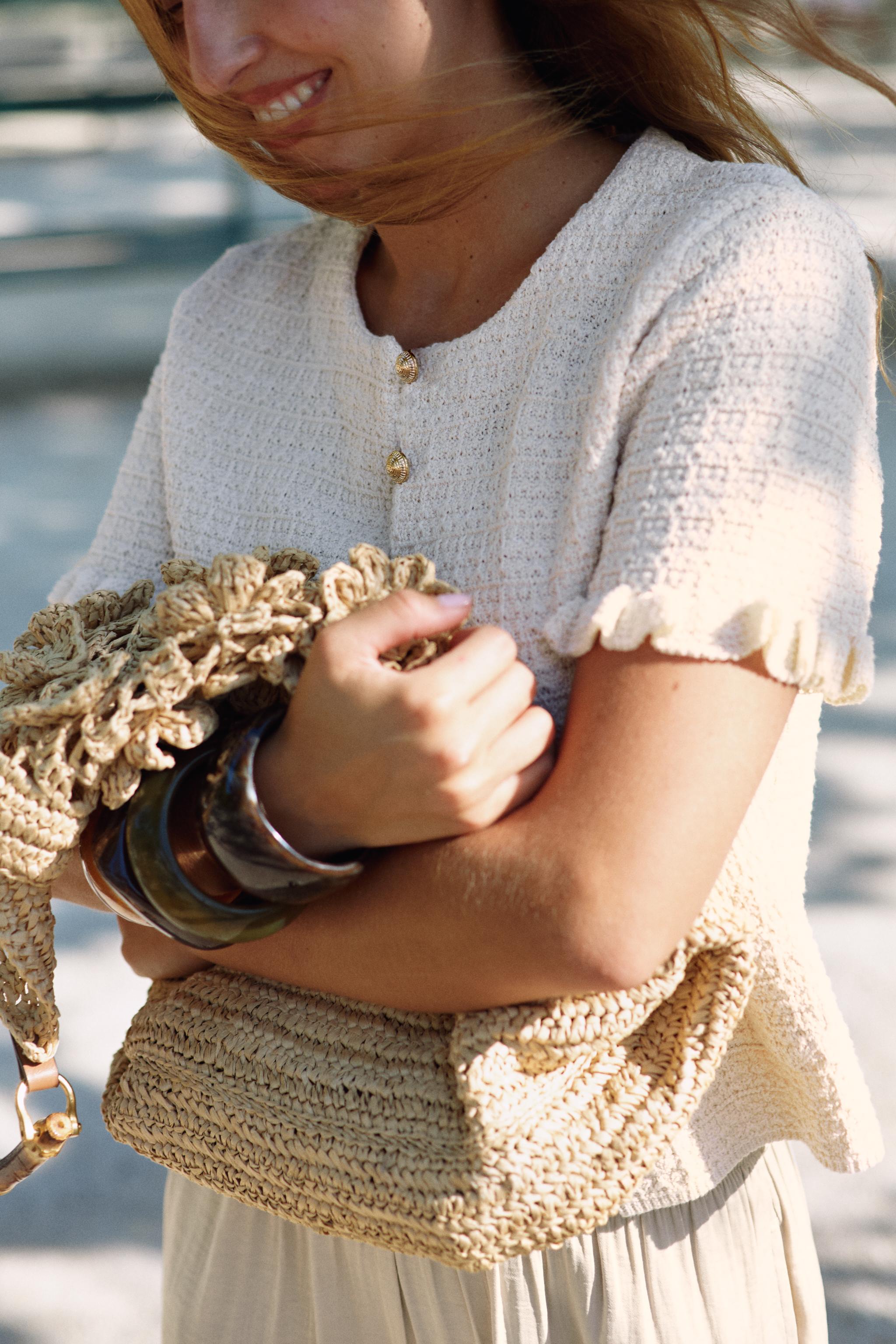RUFFLED KNIT CARDIGAN